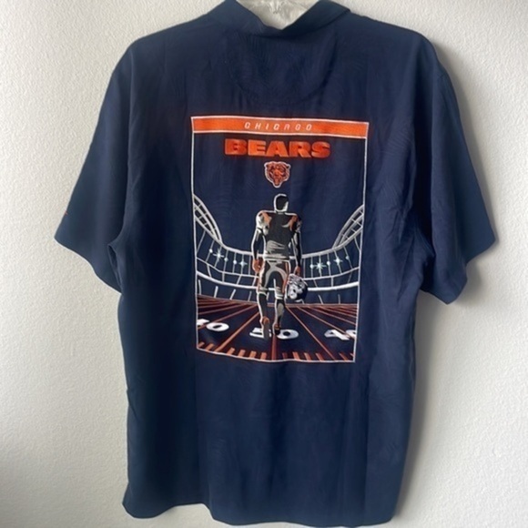 NWT NFL Chicago Bears athletic 100% silk men’s button up Tommy Bahama - Picture 1 of 10